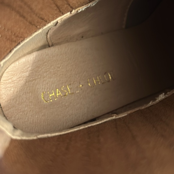 Chase + Chloe Brown Leather Western Pointed Toe Ankle Short Boot. Size: 8.5 - Picture 7 of 8